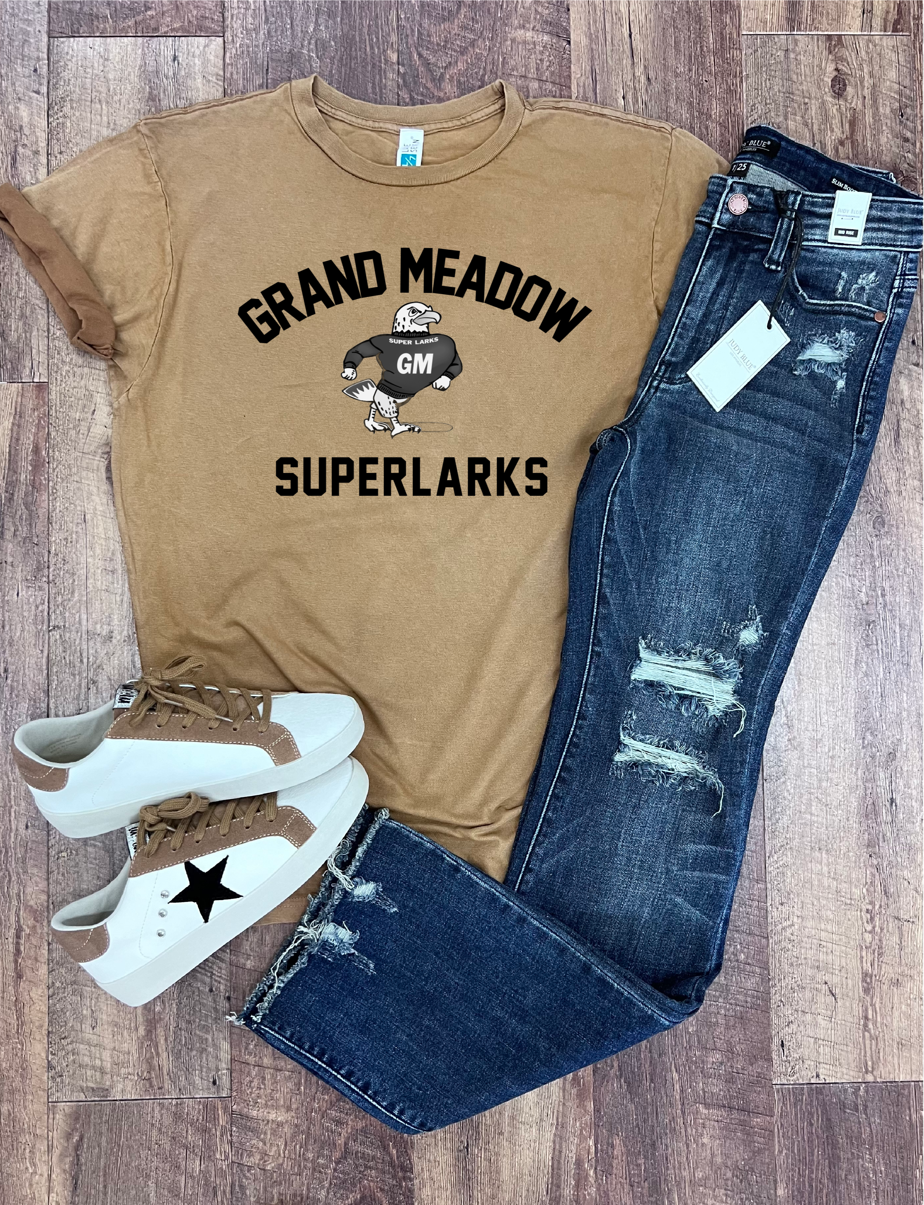 Grand Meadow Superlarks Tee in Mineral Sandstone