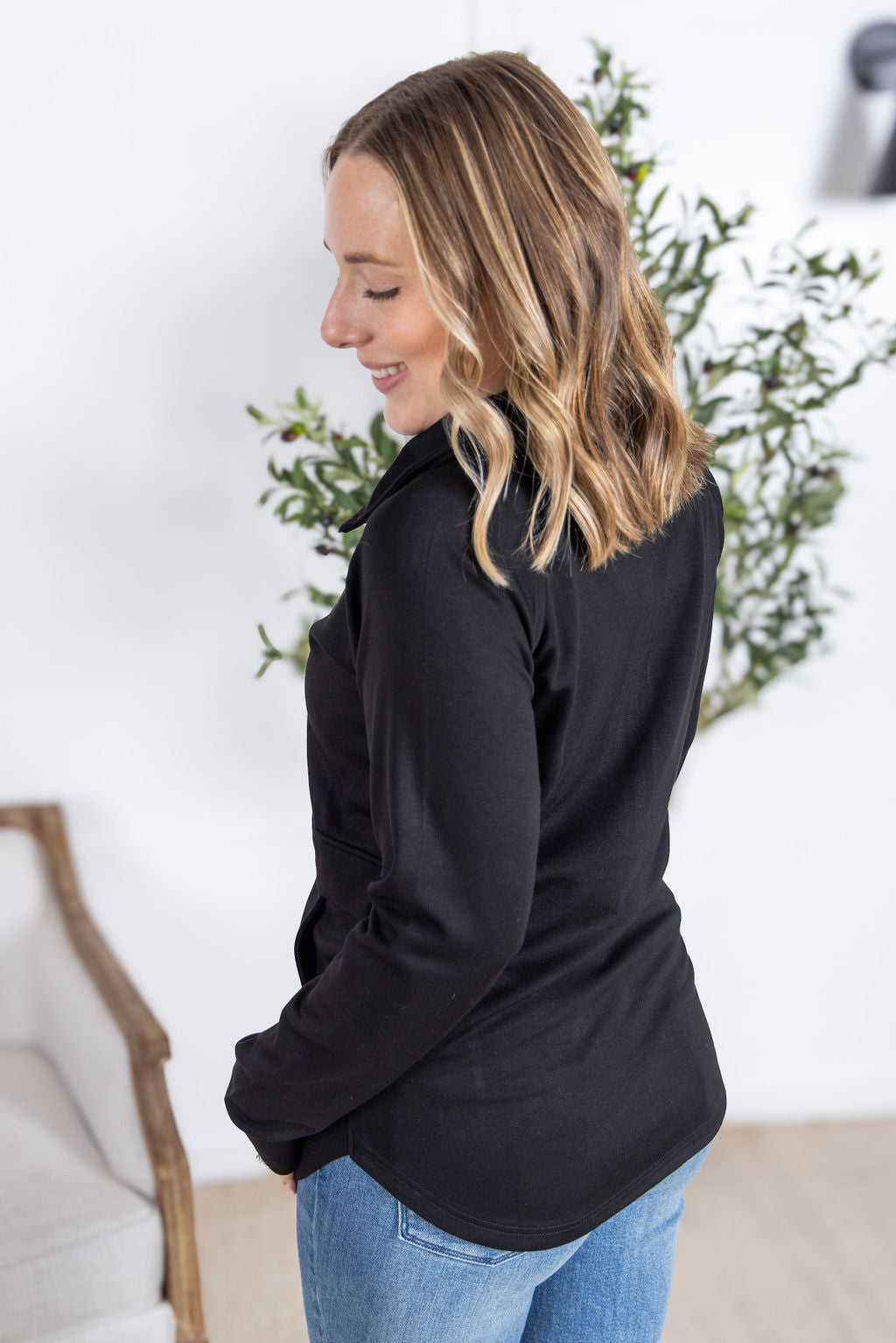 The Mia Scuba Halfzip in Black