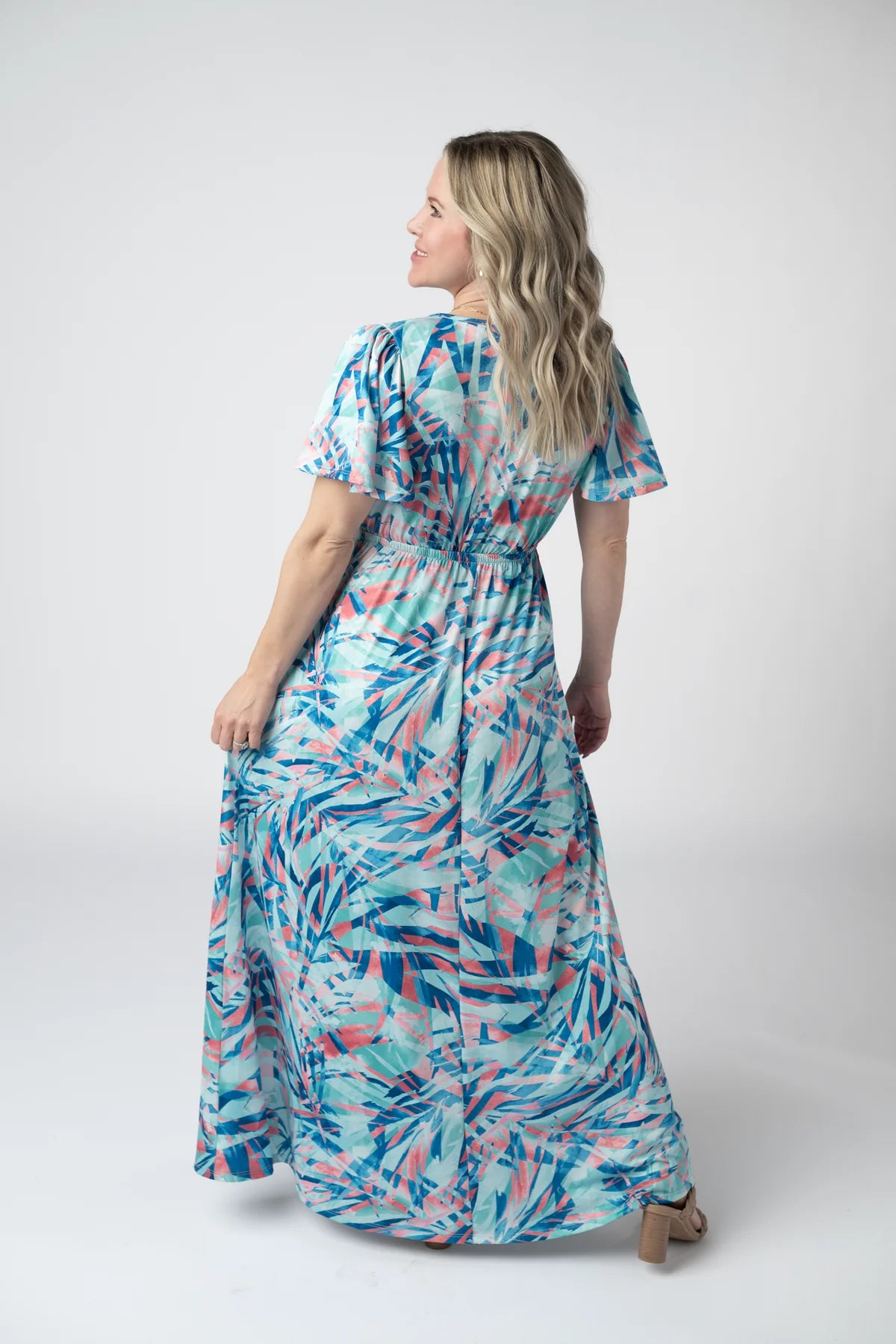 Millie Maxi Dress - Abstract Aqua Breeze