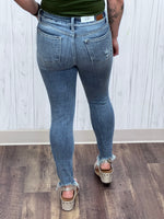 Load image into Gallery viewer, Show Up Judy Blue Skinny Jeans

