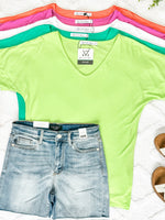 Load image into Gallery viewer, Chloe Cozy Tee - Green
