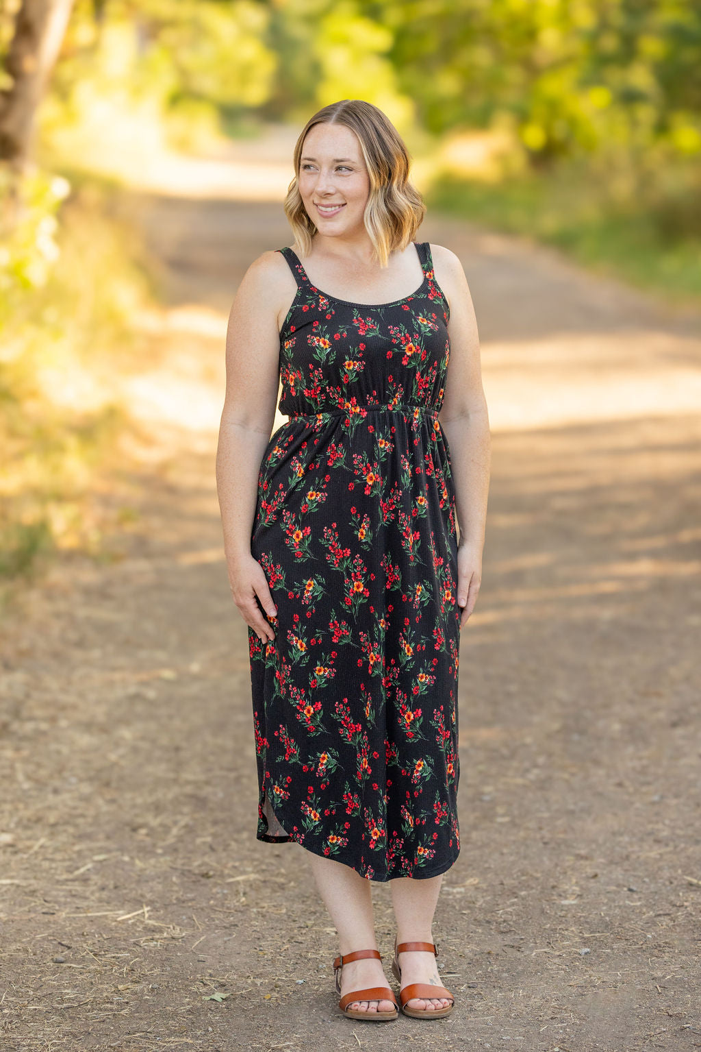 SALE! Reagan Ribbed Midi Dress - Black Floral