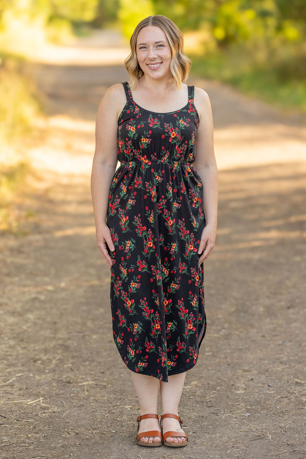 SALE! Reagan Ribbed Midi Dress - Black Floral
