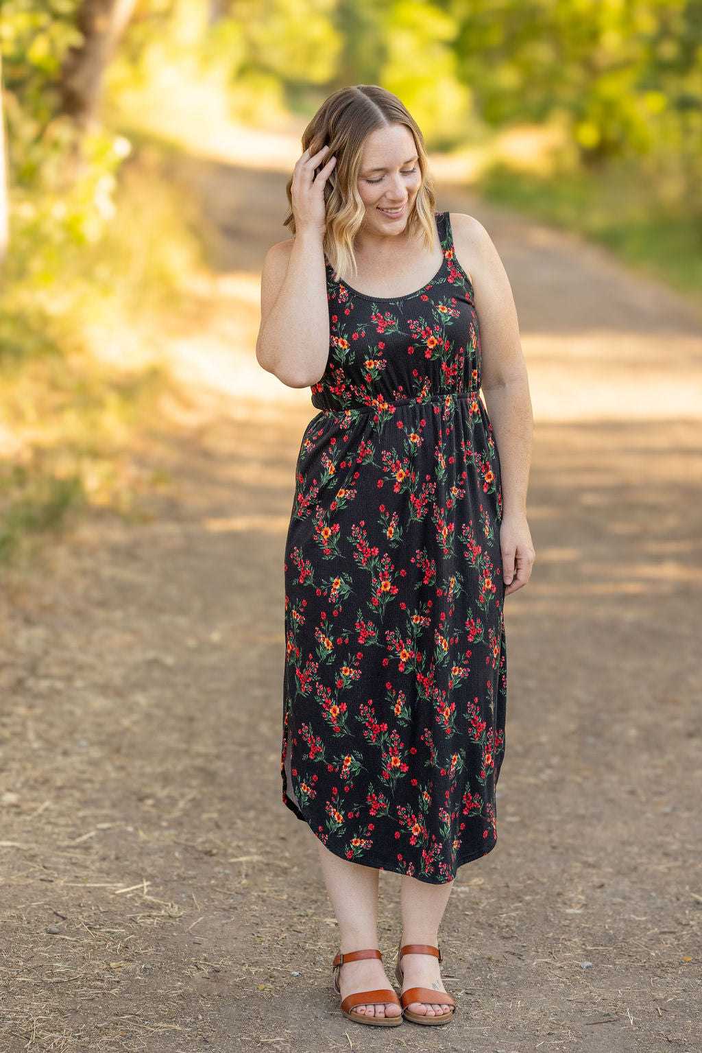 SALE! Reagan Ribbed Midi Dress - Black Floral