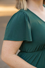 Load image into Gallery viewer, Emery Ruffle Top - Hunter Green
