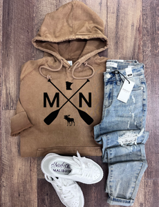 Minnesota Paddle Hoodie in Sandstone