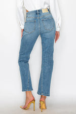 Load image into Gallery viewer, Made For You Artemis Vintage Jeans
