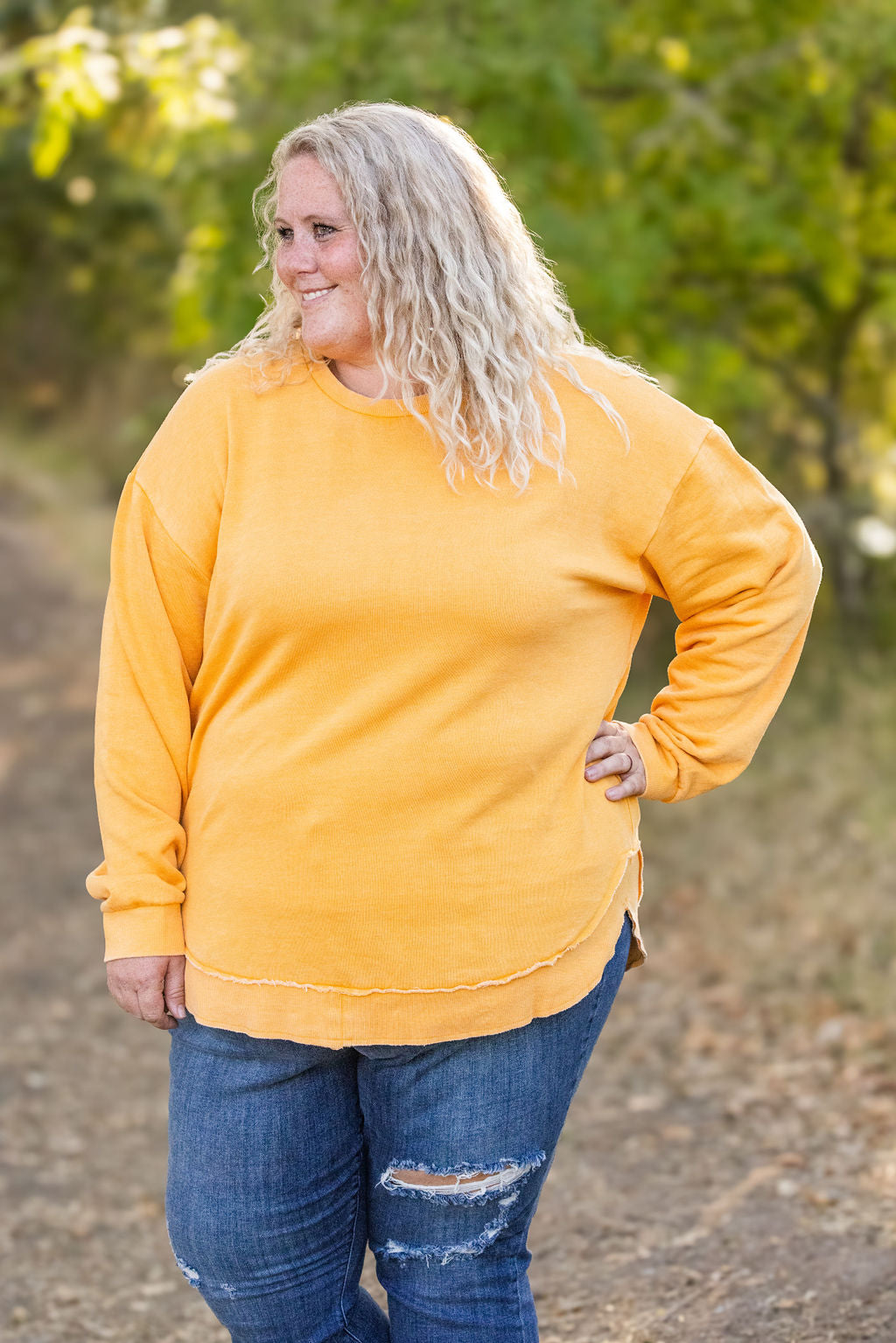 Vintage Wash Pullover - Mustard