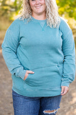 Load image into Gallery viewer, Vintage Wash Pocket Pullover - Teal
