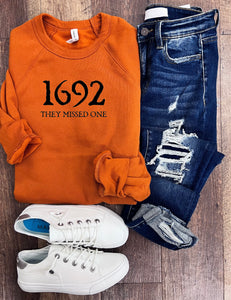 1692 Pullover in Autumn Orange