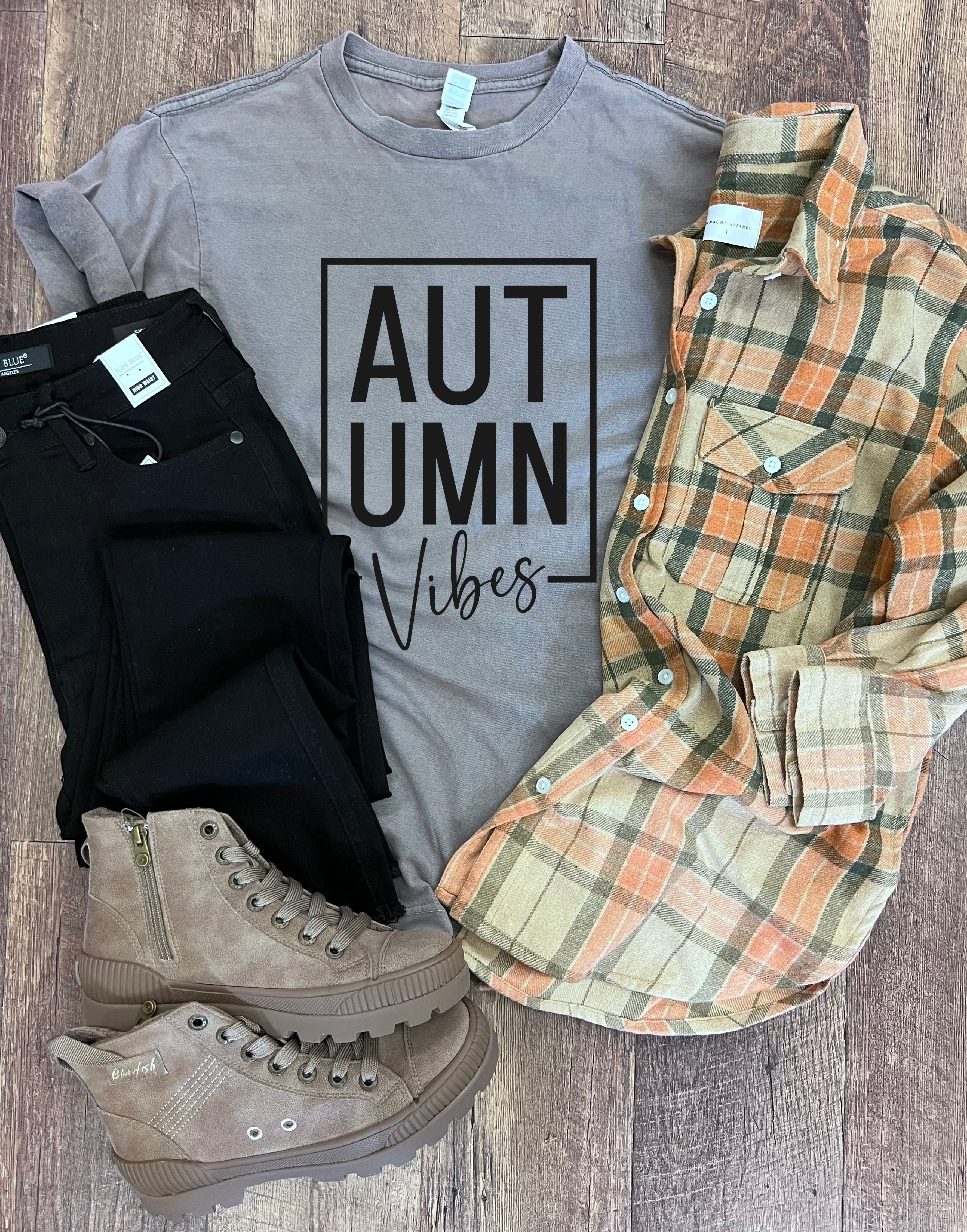 Autumn Vibes Tee in Zinc