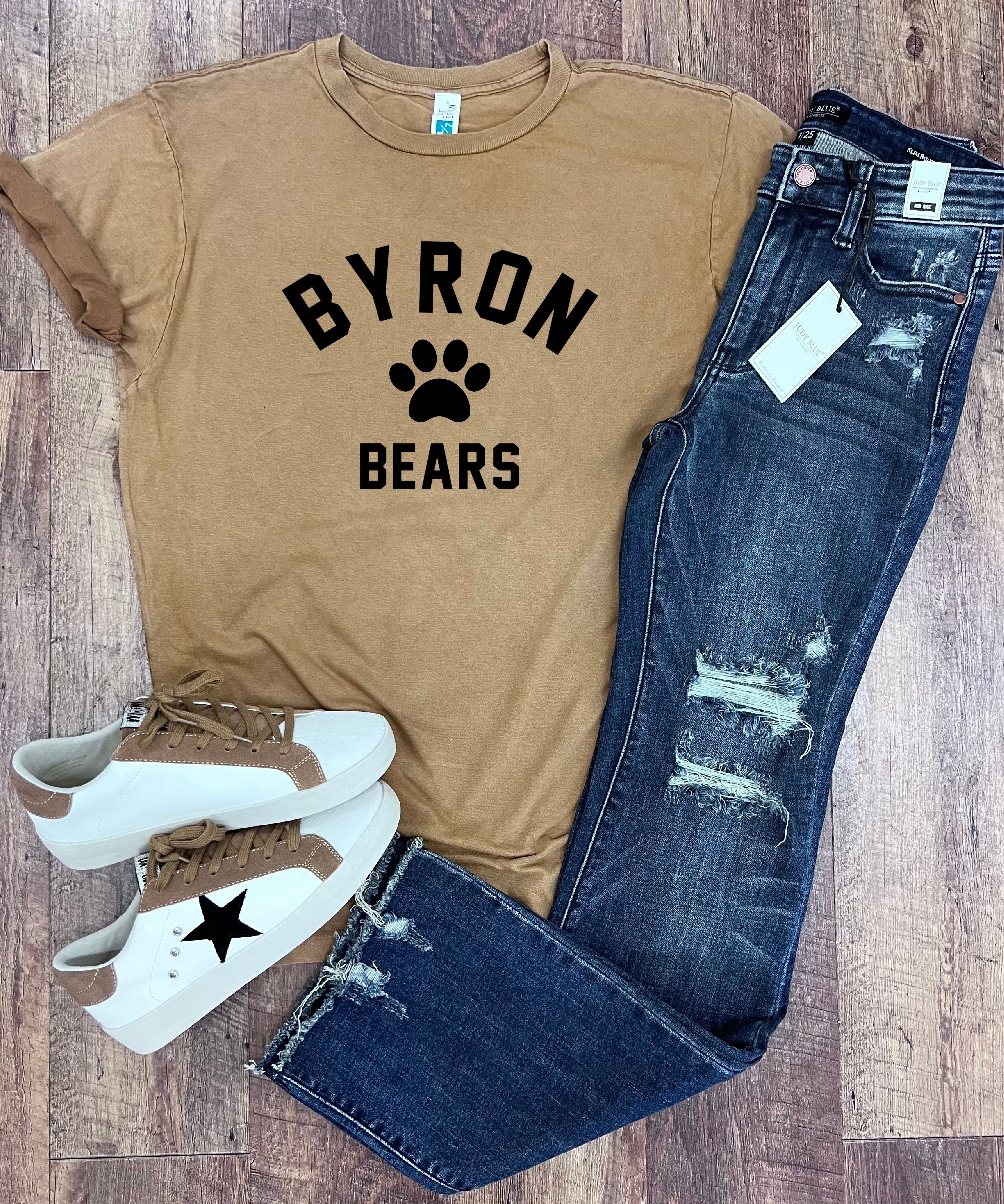 Byron Bears Tee in Mineral Sandstone