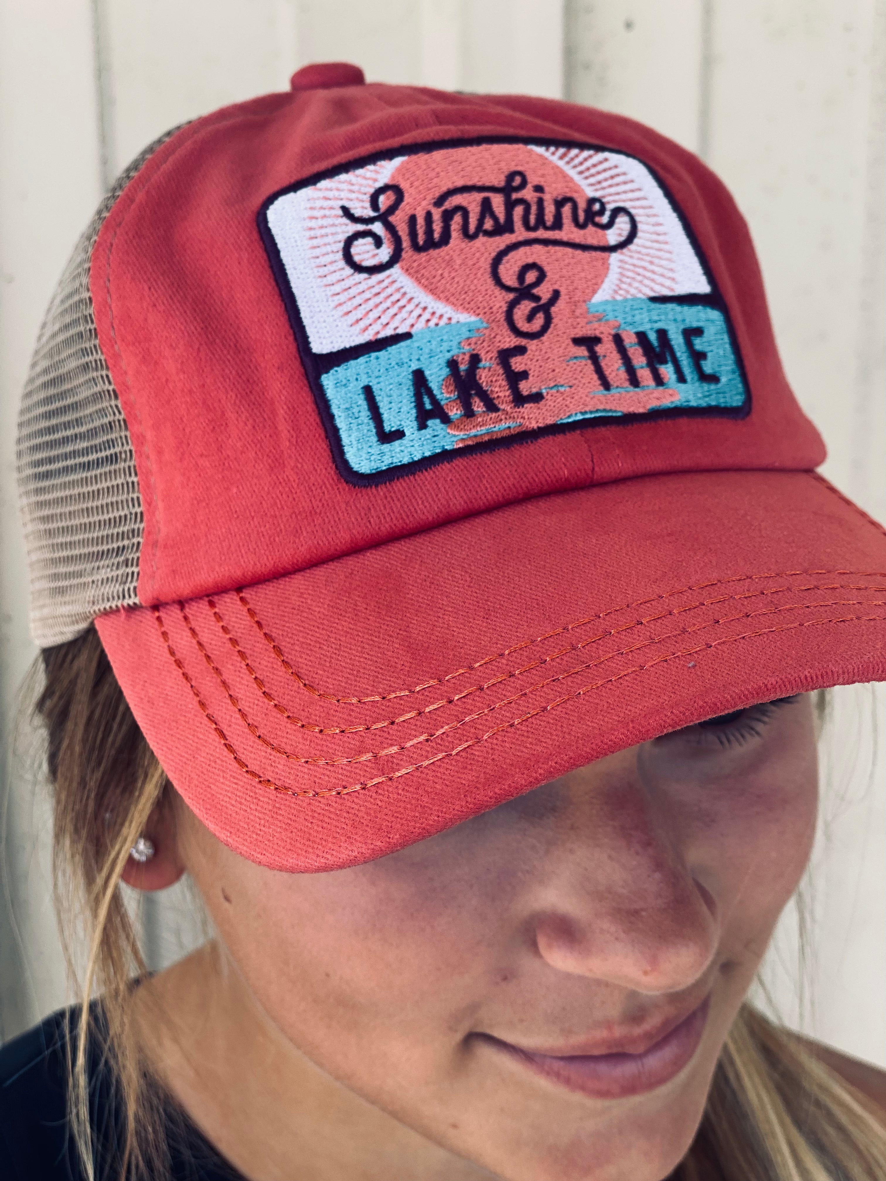 Sunshine & Lake Time CC Hat In Coral