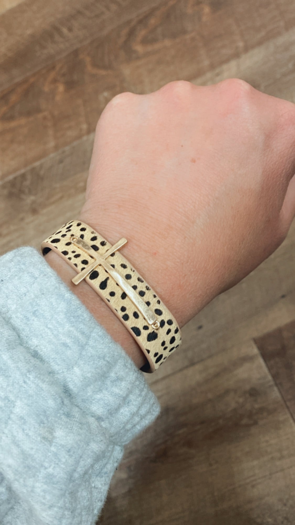 Genuine Cross Bracelet In Cheetah Brown