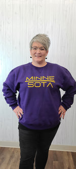 Load image into Gallery viewer, Minnesota Slice Pullover in Purple/Gold
